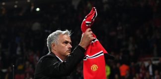Jose Mourinho applauds Manchester United fans