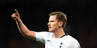 Jan Vertonghen of Tottenham Hotspur reacts during the Premier League match between Manchester United and Tottenham Hotspur at Old Trafford