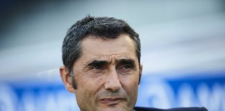 Head Coach of FC Barcelona Ernesto Valverde looks on during the La Liga match between Real Sociedad and FC Barcelona at Estadio Anoeta