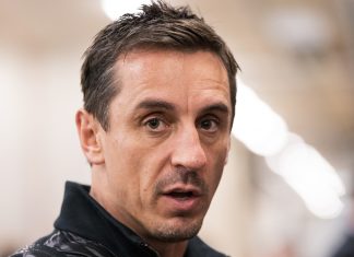 Gary Neville draws line in sand over Carrick’s Man Utd future Manchester United legend Gary Neville