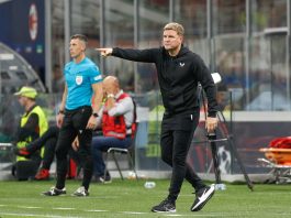 Newcastle Utd boss Howe rules out Man Utd move Newcastle United manager Eddie Howe