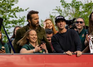 Wrexham plot ambitious move for Sunderland star Ryan Reynolds and Rob McElhenney on the Wrexham AFC bus parade.